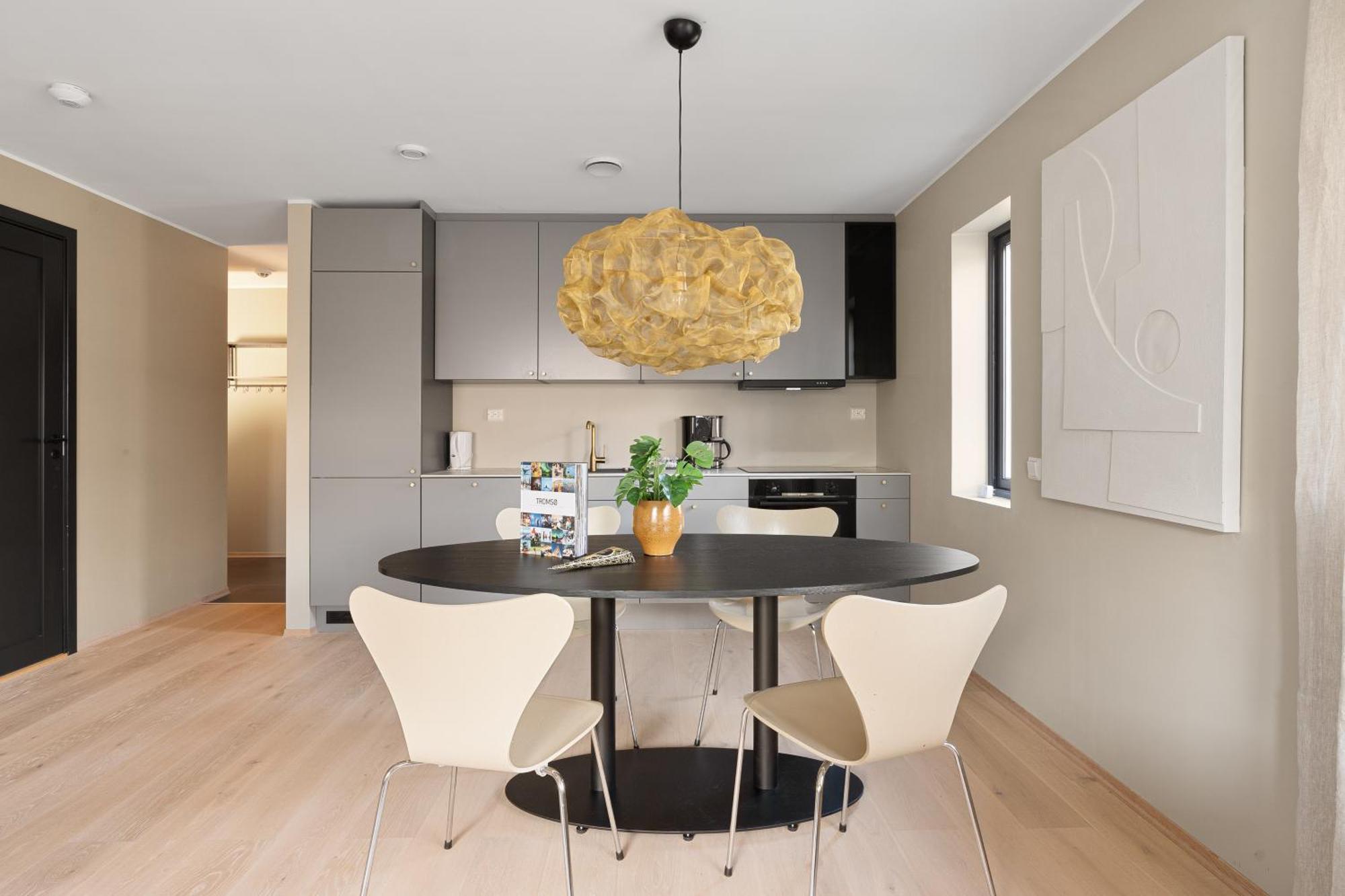 Unique Apartments Тромсё Экстерьер фото